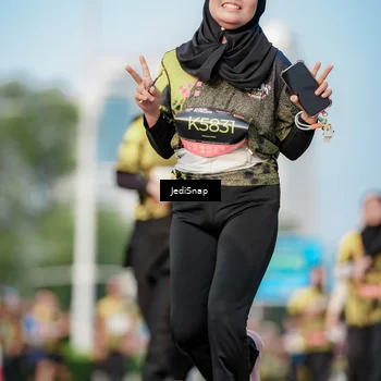 Runner Photo 6782296