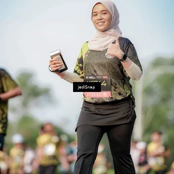 Runner Photo 6782618