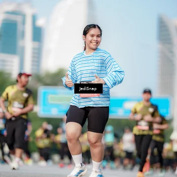 Runner Photo 6782857
