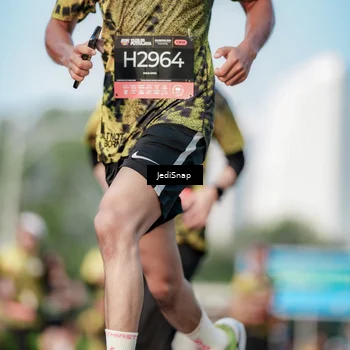 Runner Photo 6782963