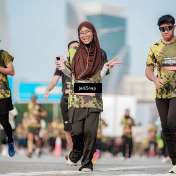 Runner Photo 6782965