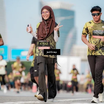 Runner Photo 6782996