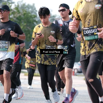 Runner Photo 6783132