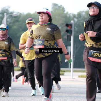 Runner Photo 6783158
