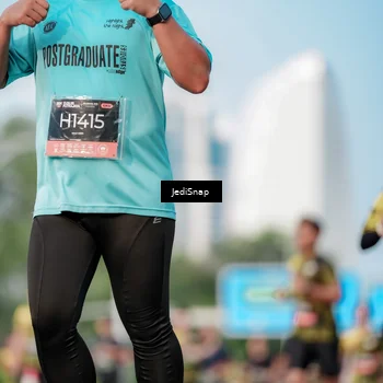 Runner Photo 6783339