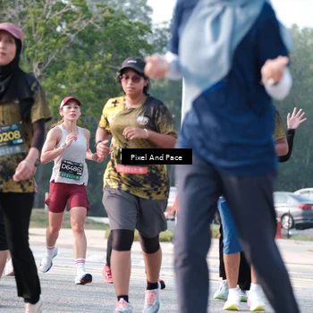 Runner Photo 6783555