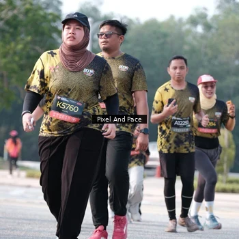 Runner Photo 6783583