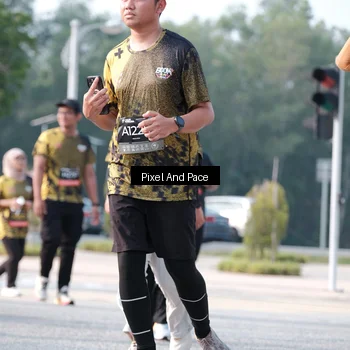 Runner Photo 6783617