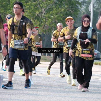 Runner Photo 6783666