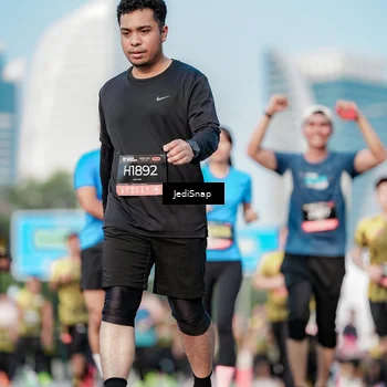 Runner Photo 6783697