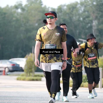 Runner Photo 6783751