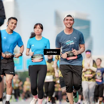 Runner Photo 6783778