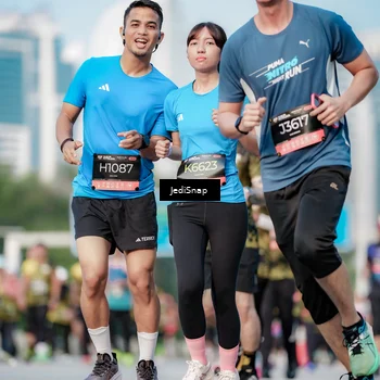 Runner Photo 6783814