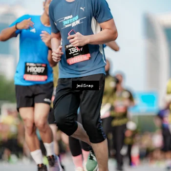 Runner Photo 6783818