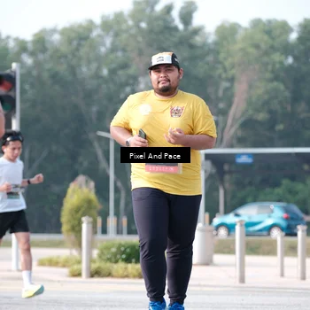 Runner Photo 6783838