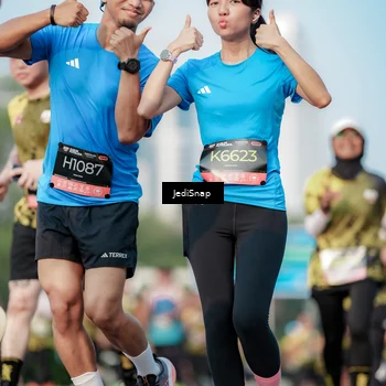 Runner Photo 6783855