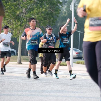 Runner Photo 6783869