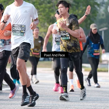 Runner Photo 6783899