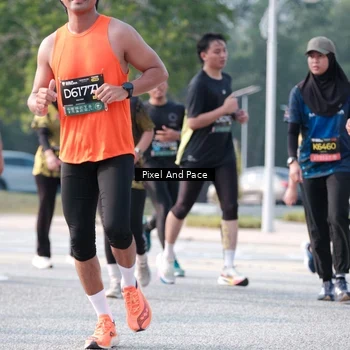 Runner Photo 6783908