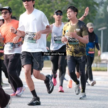 Runner Photo 6783946