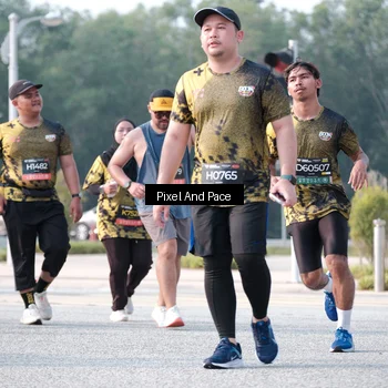 Runner Photo 6783958