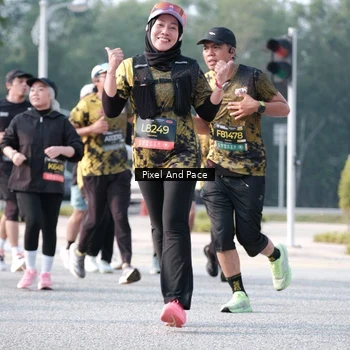 Runner Photo 6783991