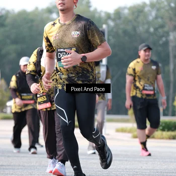 Runner Photo 6784048
