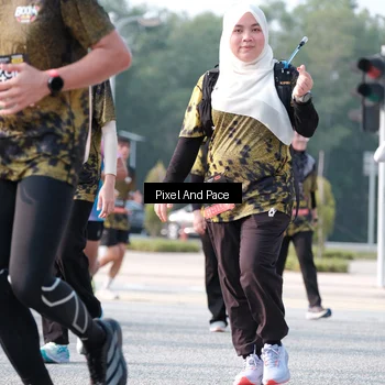 Runner Photo 6784055
