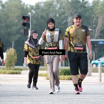 Runner Photo 6784073