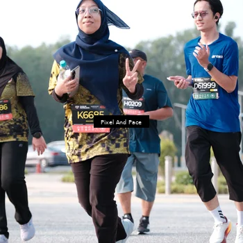 Runner Photo 6784118