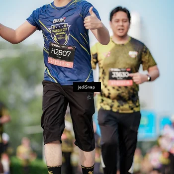 Runner Photo 6784146