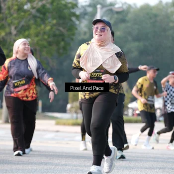 Runner Photo 6784147