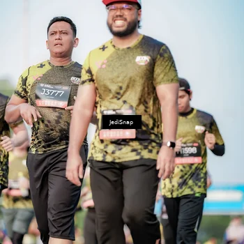 Runner Photo 6784155