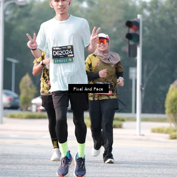 Runner Photo 6784174