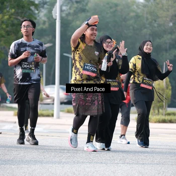 Runner Photo 6784225