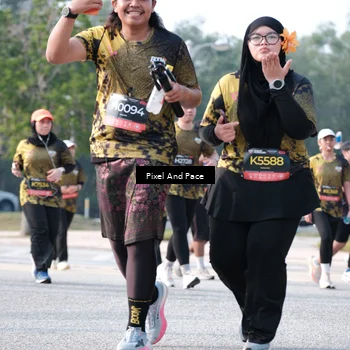 Runner Photo 6784252
