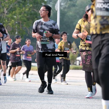 Runner Photo 6784267