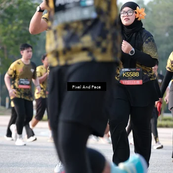 Runner Photo 6784273