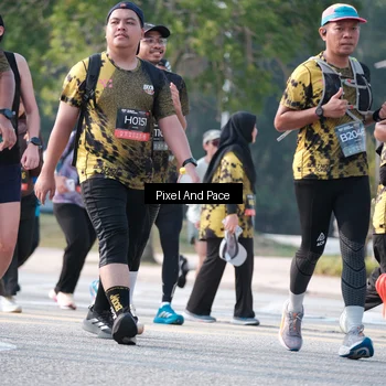 Runner Photo 6784324
