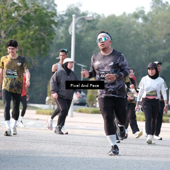 Runner Photo 6784365