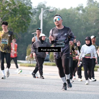 Runner Photo 6784374