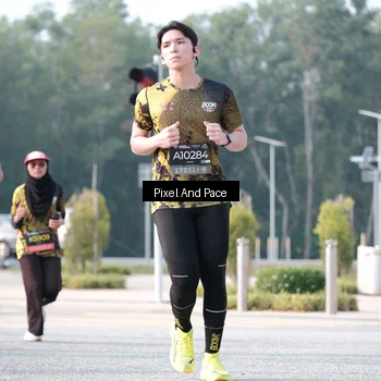 Runner Photo 6784459