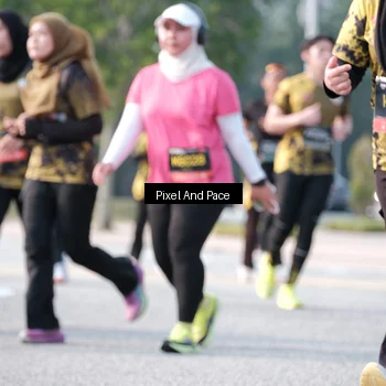 Runner Photo 6784464