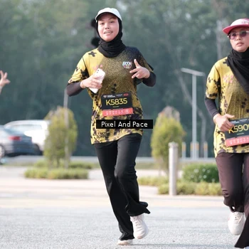 Runner Photo 6784471
