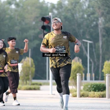 Runner Photo 6784511
