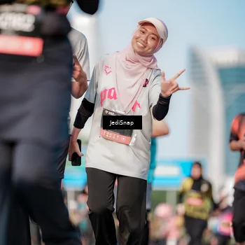 Runner Photo 6784535