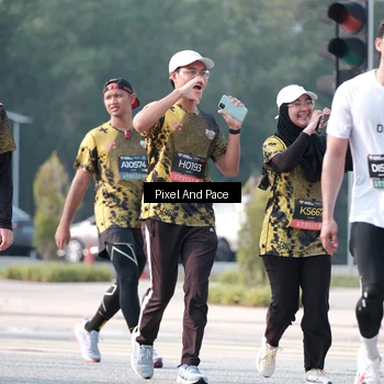 Runner Photo 6784557