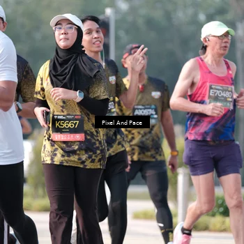 Runner Photo 6784593