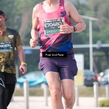 Runner Photo 6784595