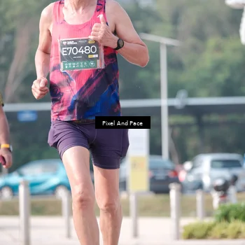 Runner Photo 6784601